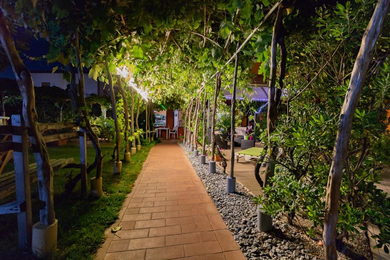 ואלדוריה Hotel Ariadimari מראה חיצוני תמונה