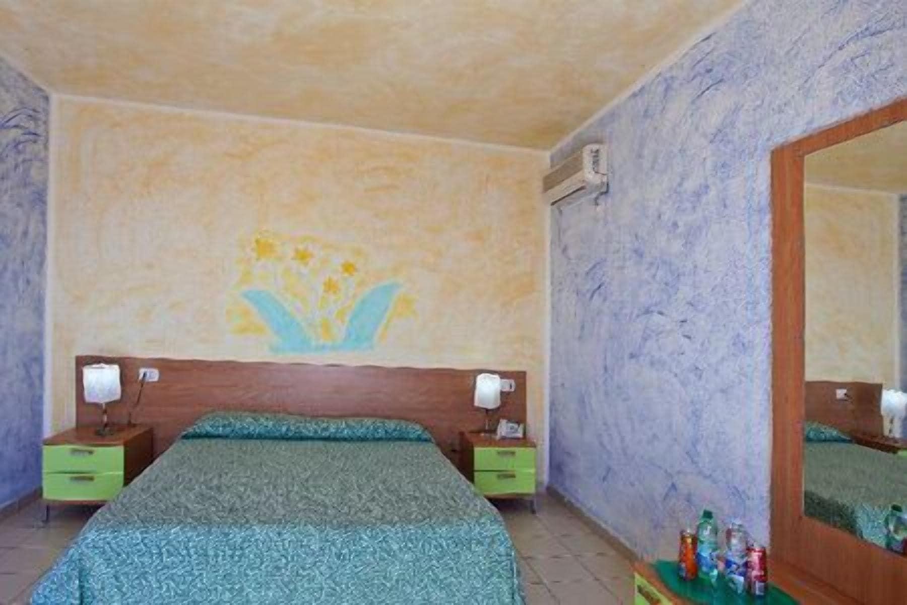 ואלדוריה Hotel Ariadimari מראה חיצוני תמונה