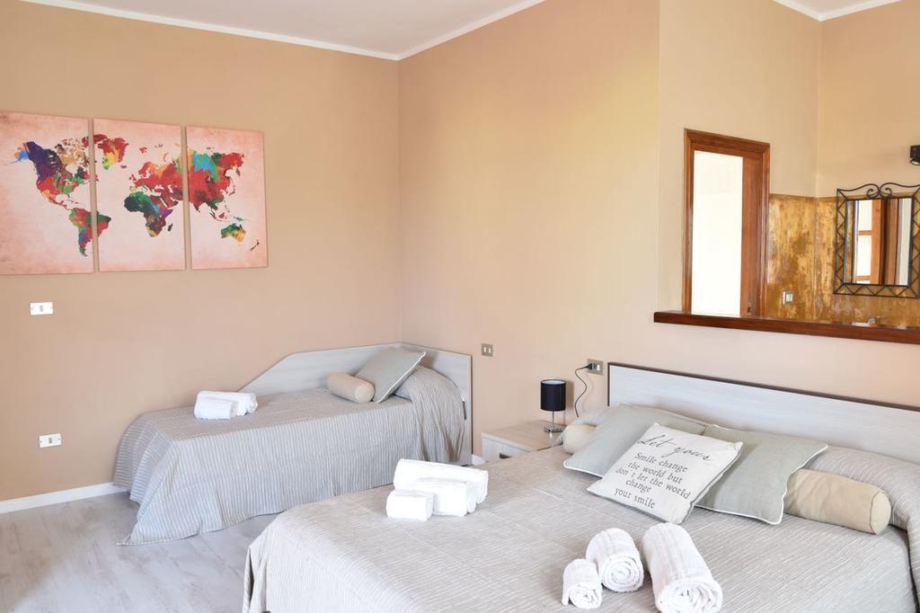 ואלדוריה Hotel Ariadimari מראה חיצוני תמונה