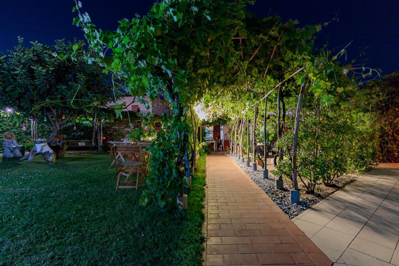 ואלדוריה Hotel Ariadimari מראה חיצוני תמונה